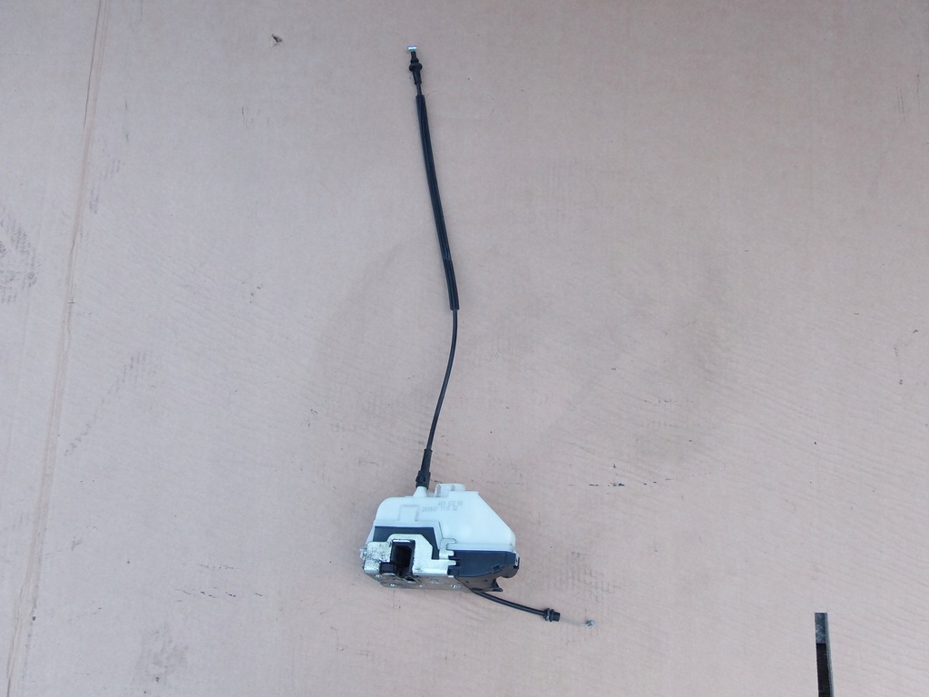 фото №4, Замок двері правий перед 46983280 citroen c3 i 2007- lift 4 pin