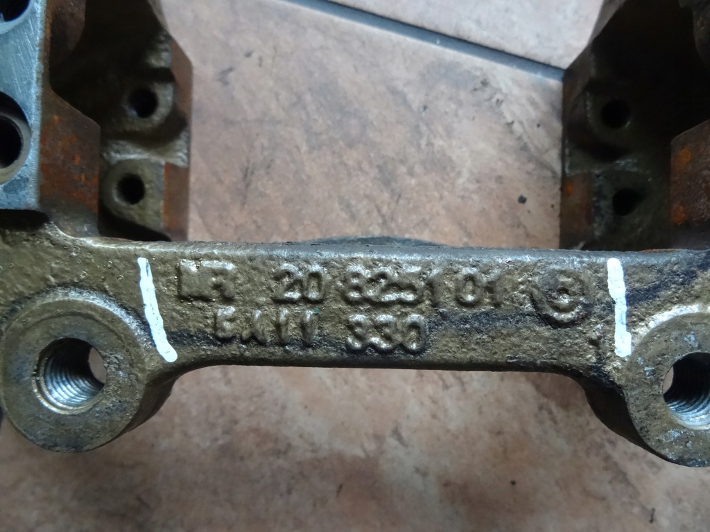 фото №4, W219 cls 3.5 скоба перед