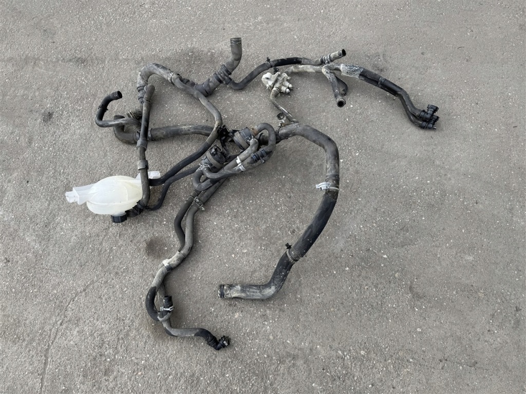 Шланги провода трубки радиатора воды помпа renault master 3 3 4 iv 2.3 dci Цена