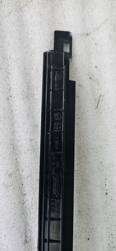 фото №7, Напрямна скло двері правий задня новий audi q4 e-tron 89a839068