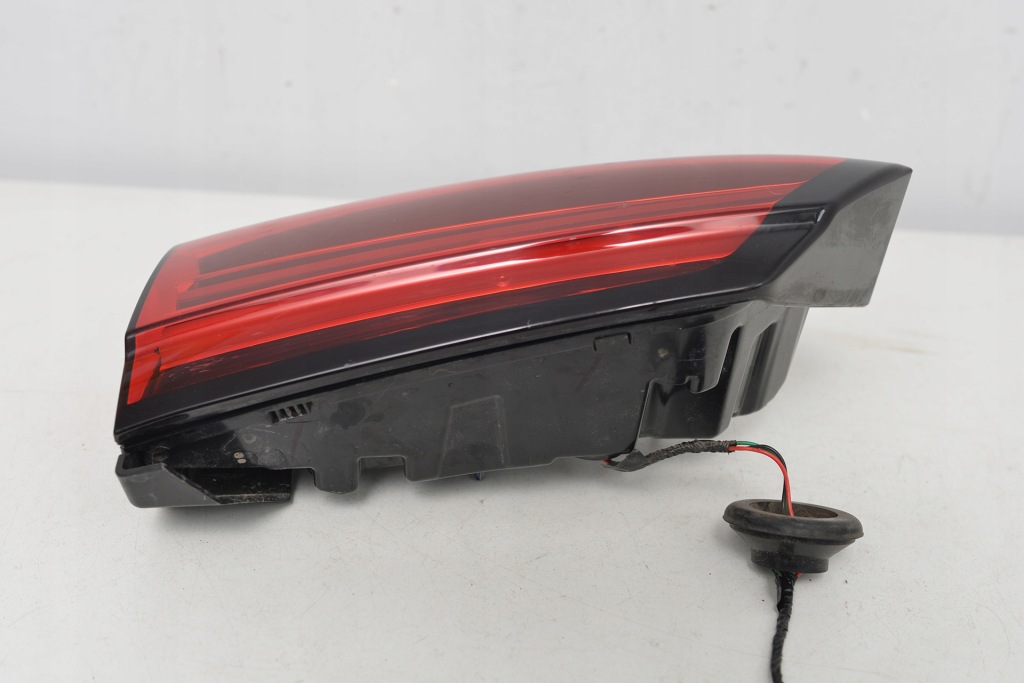 Mg hs лампа левая задняя 10823345 Доставка