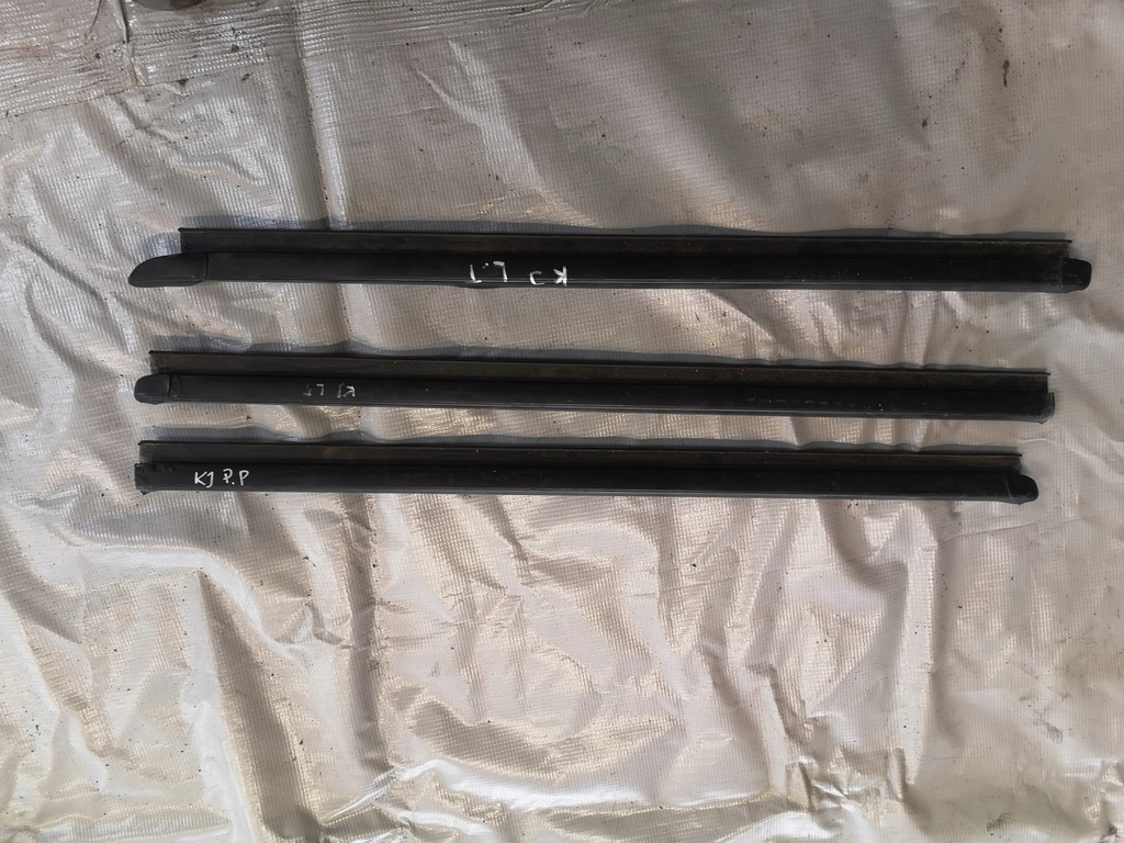 фото №1, Jeep liberty kj молдинг стекло уплотнитель