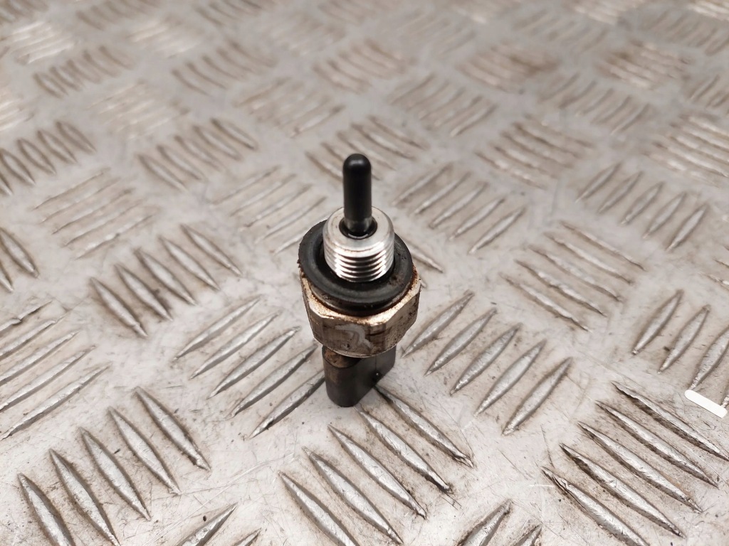 фото №3, Alfa romeo stelvio 2018 датчик давления масла