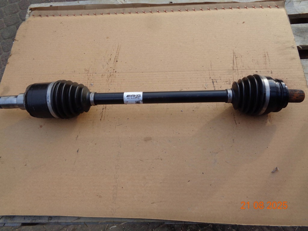 Купити Mercedes-benz gle w167 2020 r привідний вал задня amg a1673508301