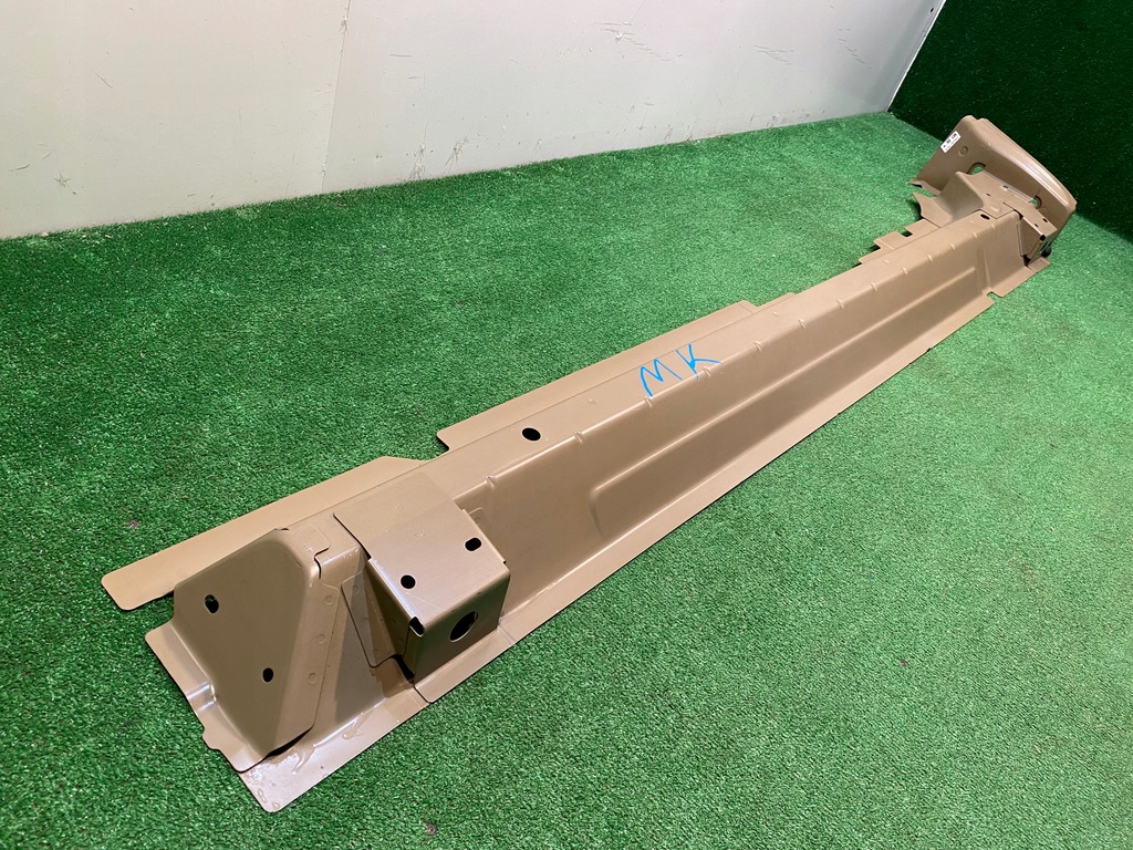 фото №3, Tesla model 3 обшивка порог внутреннее порог левый