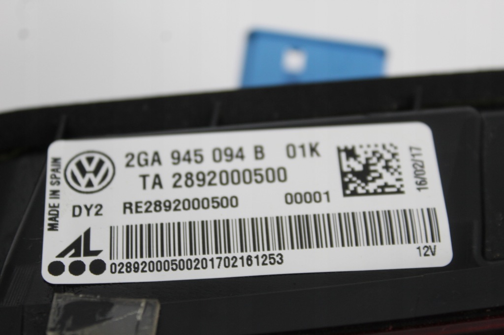 фото №3, Vw t-roc лампа кришки 2ga945094b