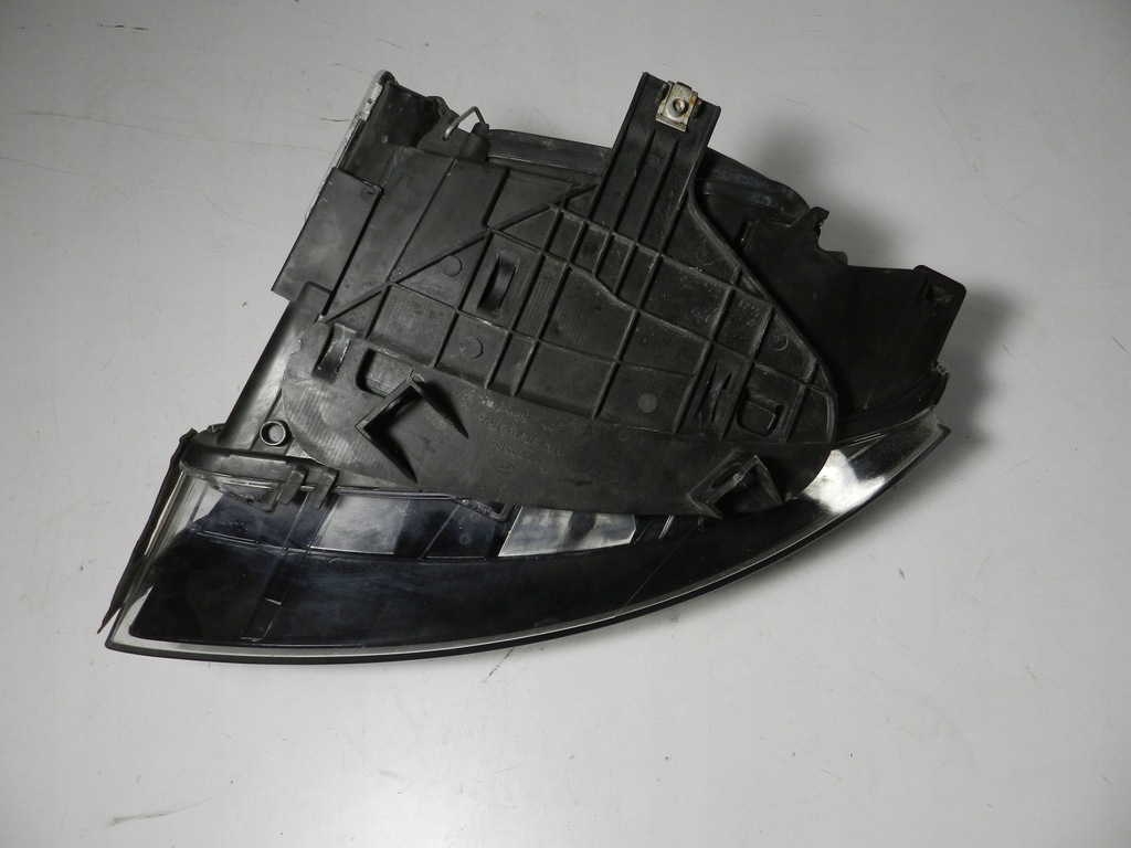 фото №7, Audi a4 b6 01-05 cabrio лампа права правий перед ксенон комплектна