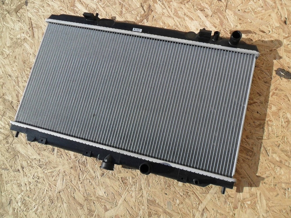 фото №12, Nissan primera p12 радиатор wody