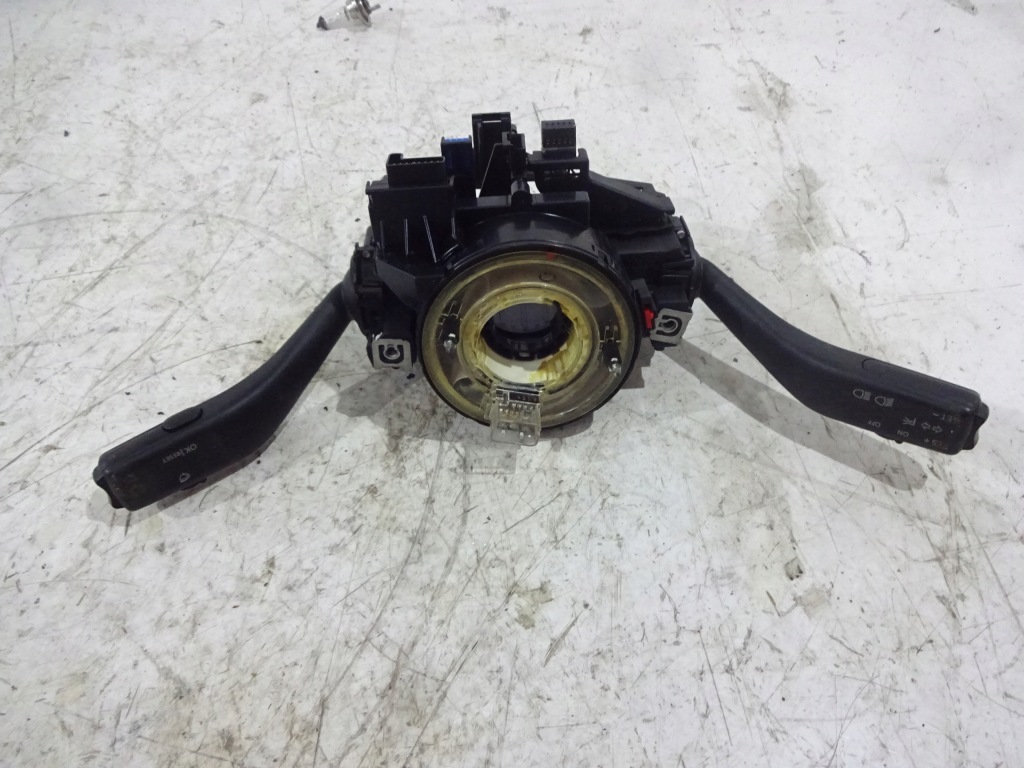 фото №2, Перемикач комбінований стрічка octavia ii 04-12