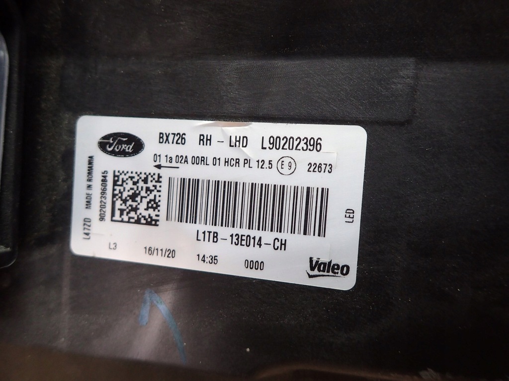 фото №7, Лампа права правий full led ford puma mk2 ii j2k