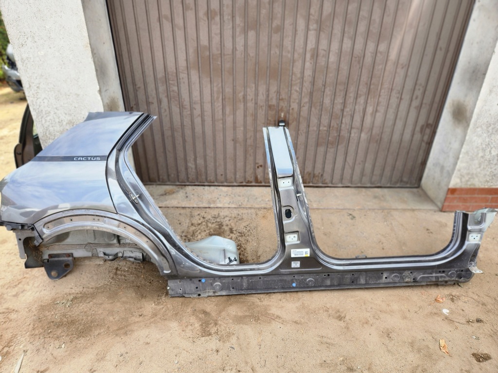 фото №1, Крила чверть з поріг правий задня c4 cactus 18r- lift evlc