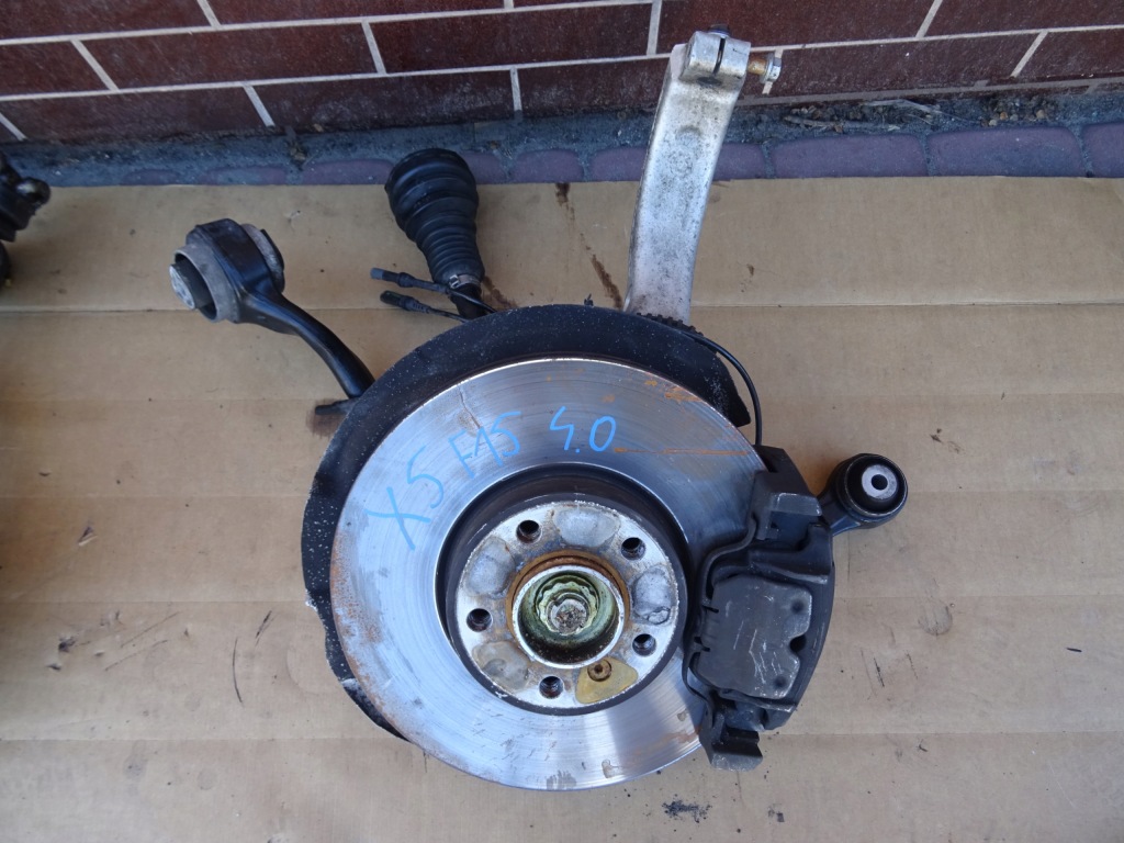 фото №1, Bmw x5 f15 поворотний кулак важіль лівий 4.0