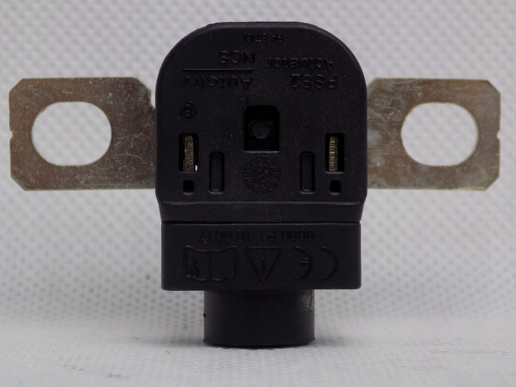 фото №13, Audi a4 a6 q5 запобіжник акумулятор клеми