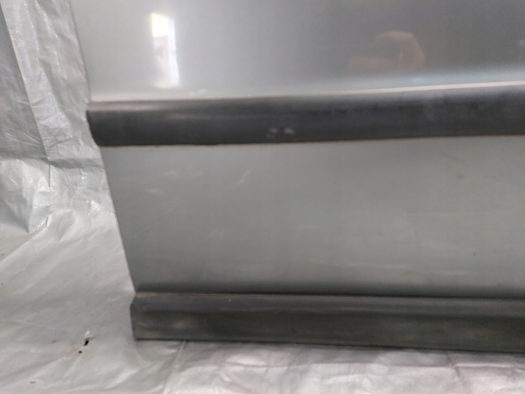 фото №9, Дверь правое передние vw passat b5 lift ld7w