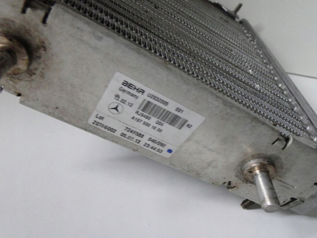 фото №5, Mercedes c klasa w204 204 радиатор масла 63 amg