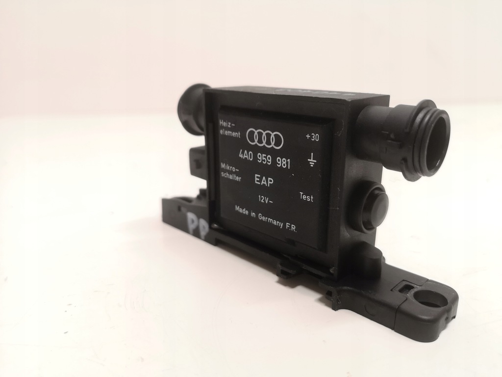 фото №10, Audi a8 d2 94-02 модуль блок управления дверь 4a0959981