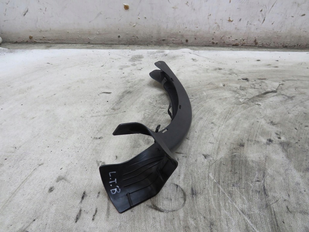 фото №7, Защита петля крышки багажника audi a8 d4