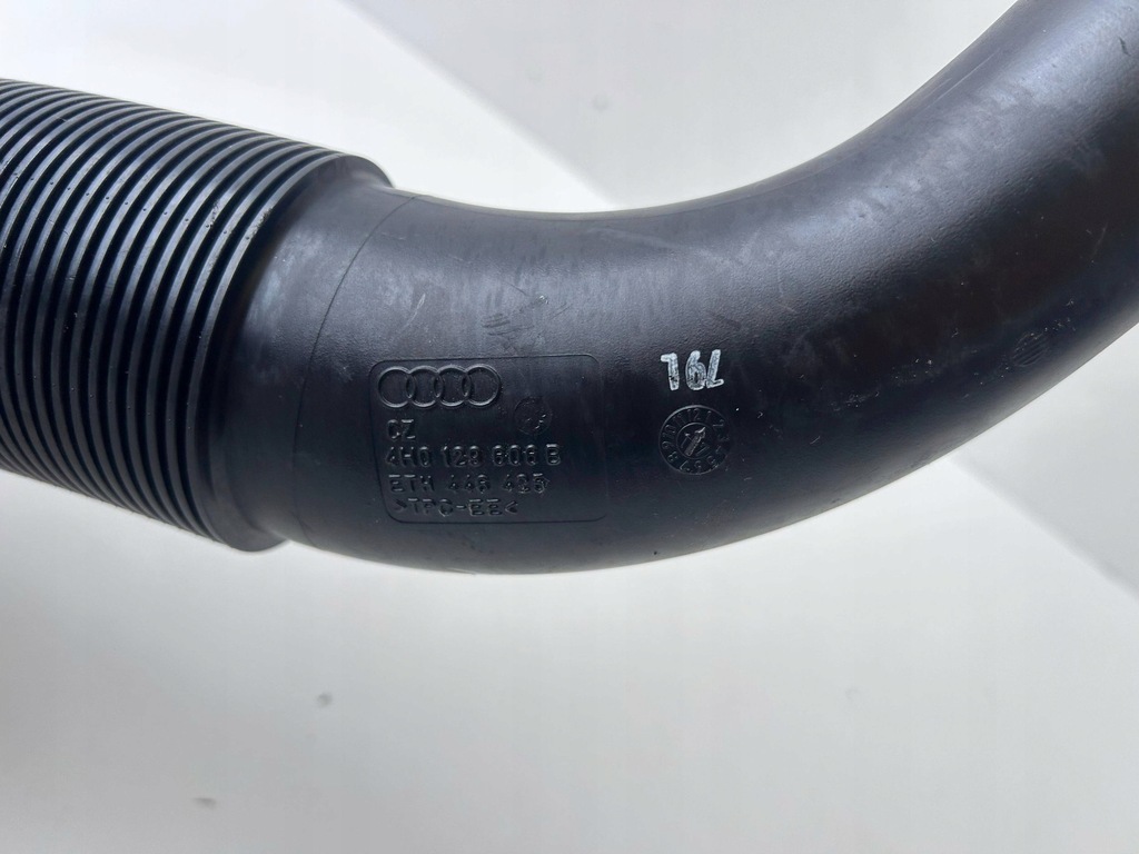 фото №8, Audi a8 s8 4h корпус фильтра воздуха 4h0133824 оригинал