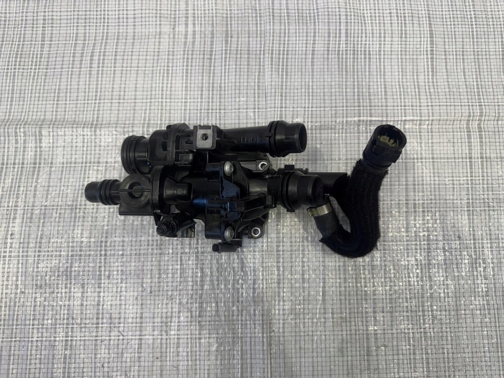 Купити Корпус термостата alfa romeo junior 9859293280