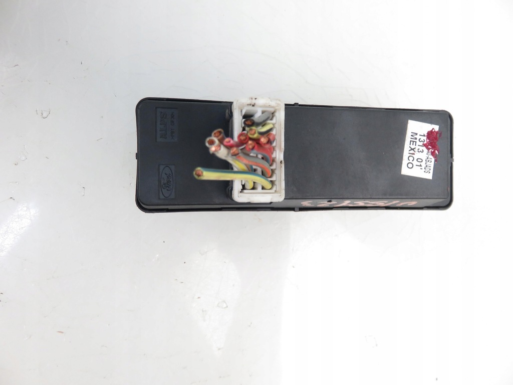 фото №8, Панель вікон mazda tribute i