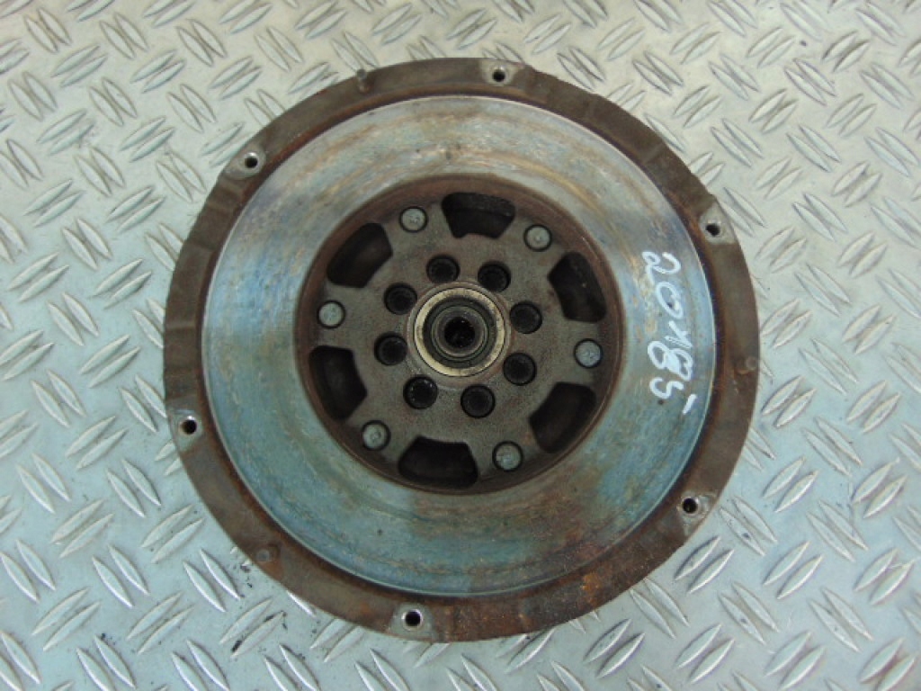 фото №1, Audi a4 колесо маховик