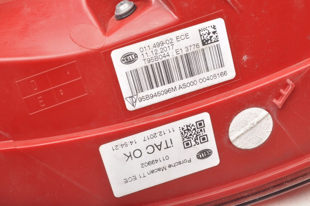 фото №10, Porsche macan лампа правая задняя правый задняя 95b945096m anglik