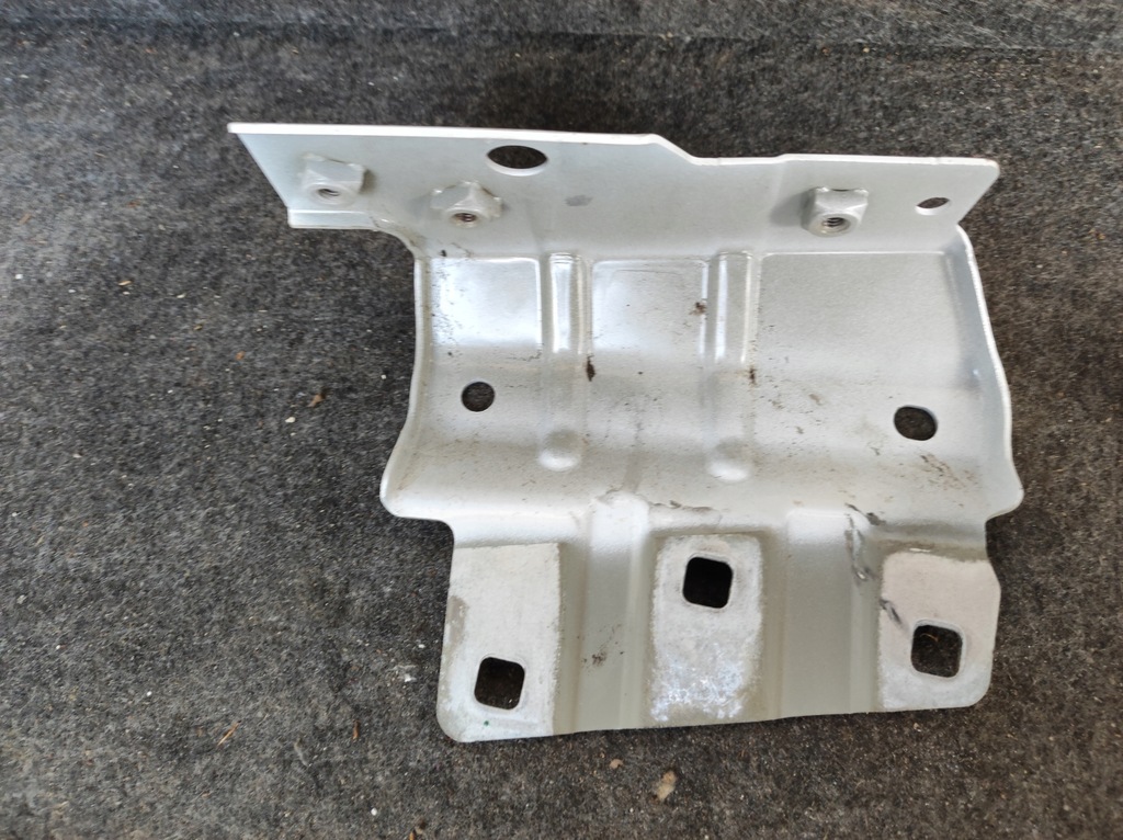 фото №4, Кронштейн кронштейн крила правий перед renault kangoo iv 4