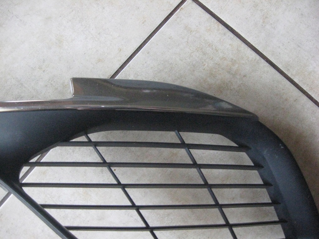 фото №7, Решётка бампера - перед --- peugot 308 ii t9