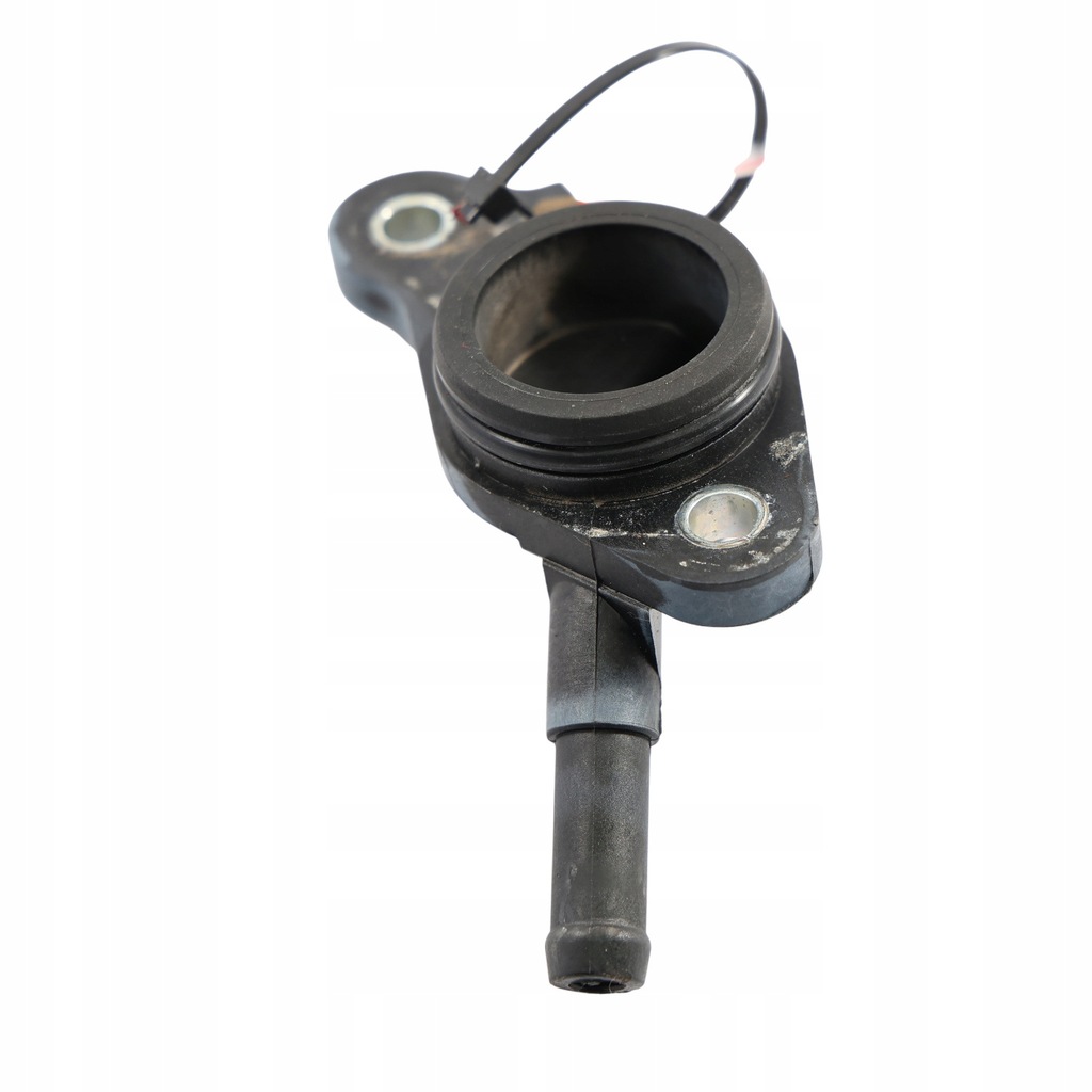 фото №10, Audi s3 8v патрубок рідина охолодження двигуна бензин 06k121132