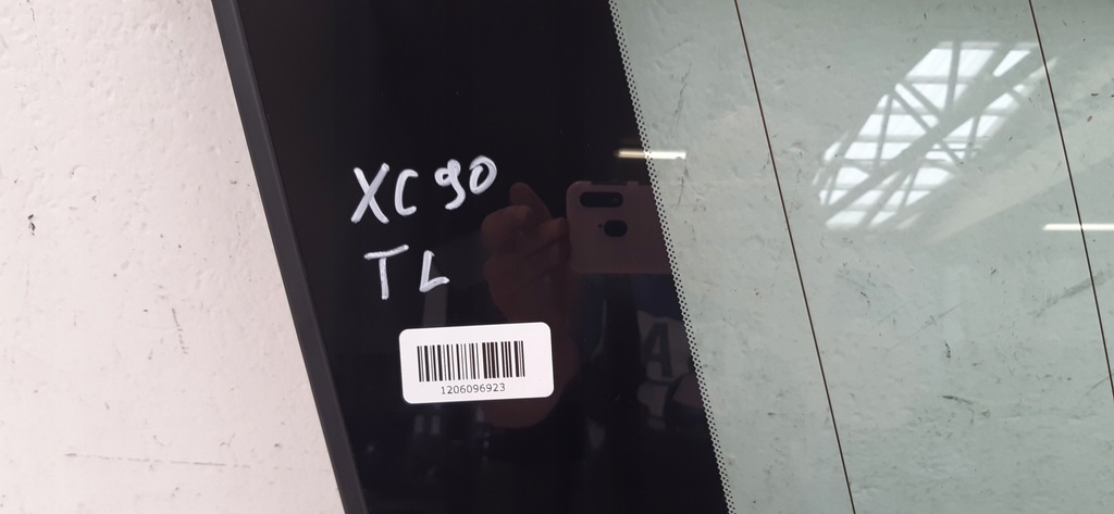 фото №5, Volvo xc90 ii скло кузовна ліва 31371029