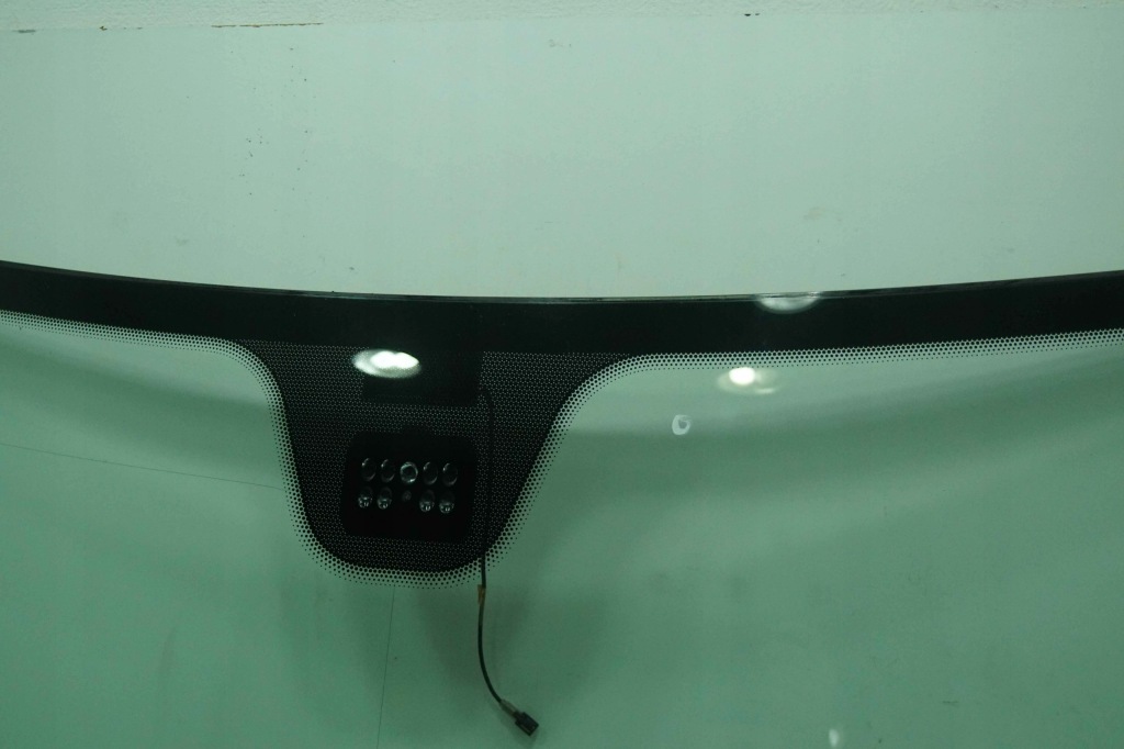 Скло лобове підігрівається 2005 оригінал mercedes sl r230 Доставка