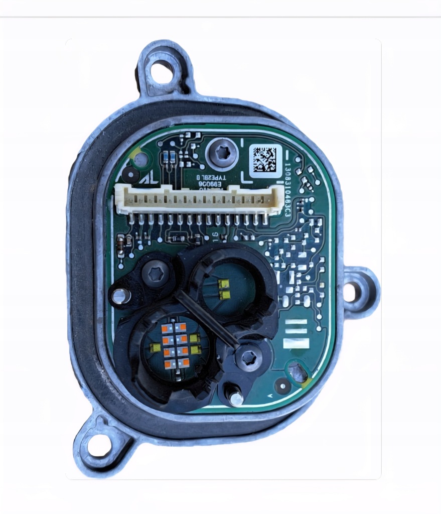 фото №1, Audi a4 b9 jeżyk перетворювач лампи 1305715396