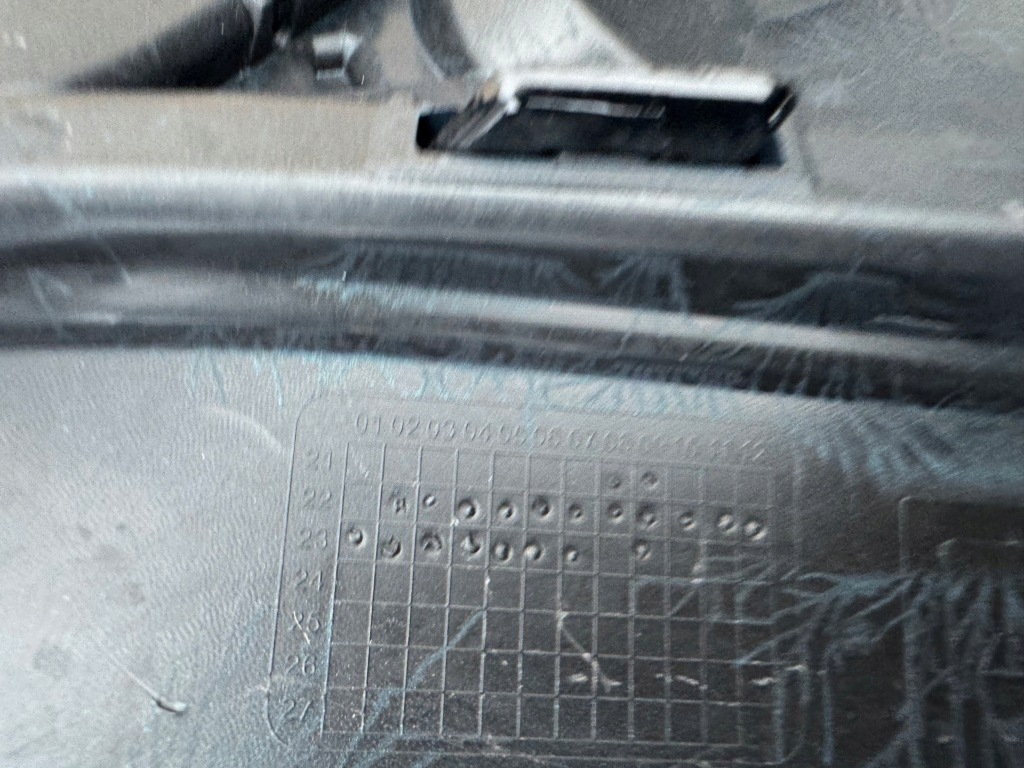 Peugeot 408 2 2 22r- уголок бампера правая  перед 9844514980 Доставка