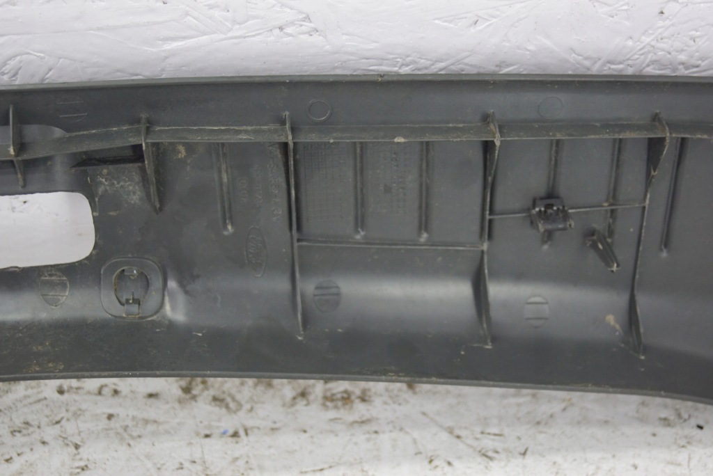 Накладка порог багажника поперечина задняя ford kuga 1 Доставка