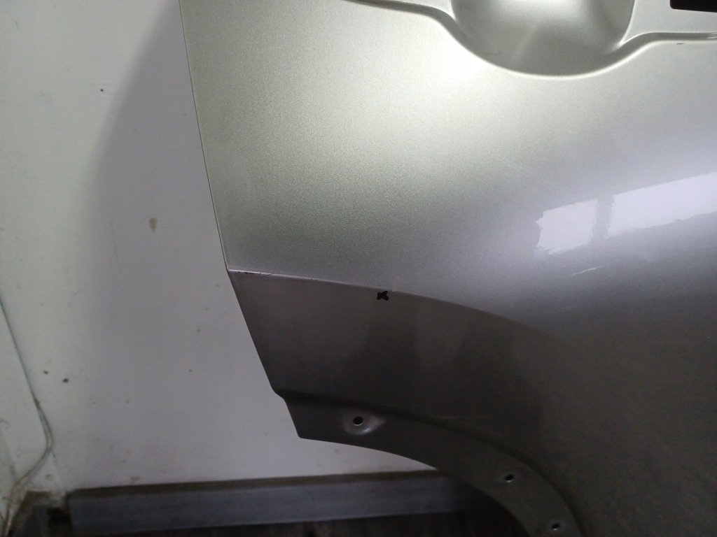 Двері ----- lexus nx ii 2021-2026 ------ задні праве ---- Зі Шроту