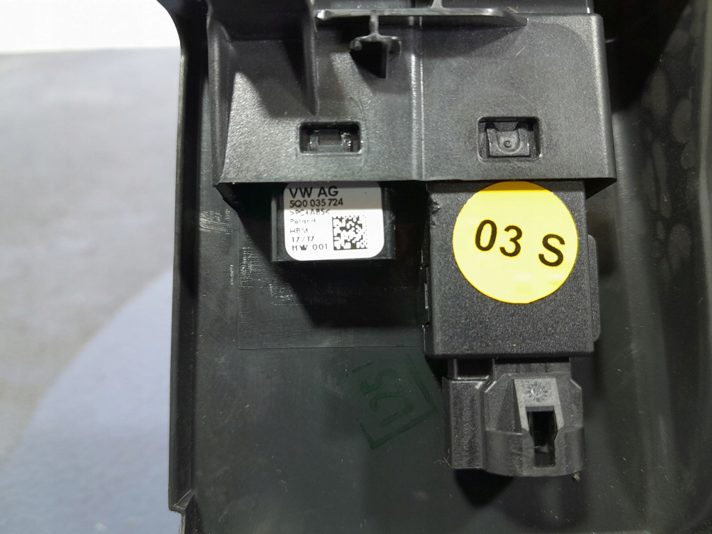 фото №5, Skoda octavia iii lift захист корпус панелі port usb aux 5e1857367b