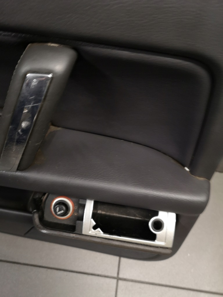 фото №10, Обшивка оббивка двері лівий задня vw phaeton