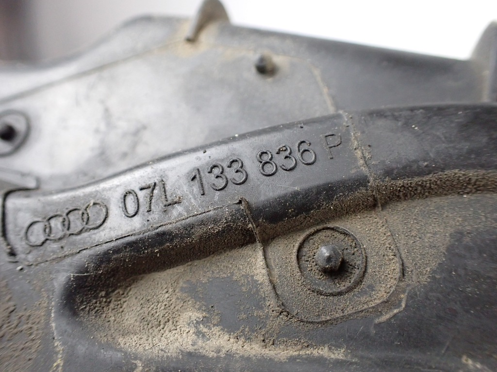 фото №9, Корпус фільтра повітря wąż труба всмоктувальна audi s8 d3 5.2 fsi 07l129628e