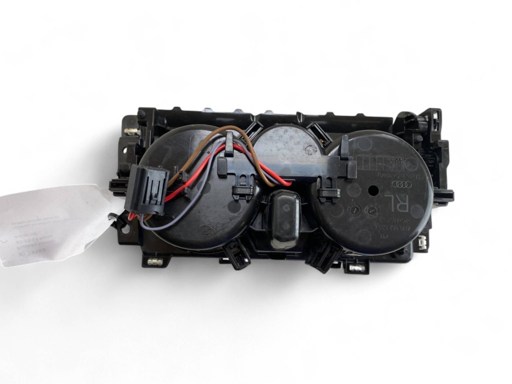 Audi q8 крепеж на кружка w desce приборной панели 4m8862533a Доставка