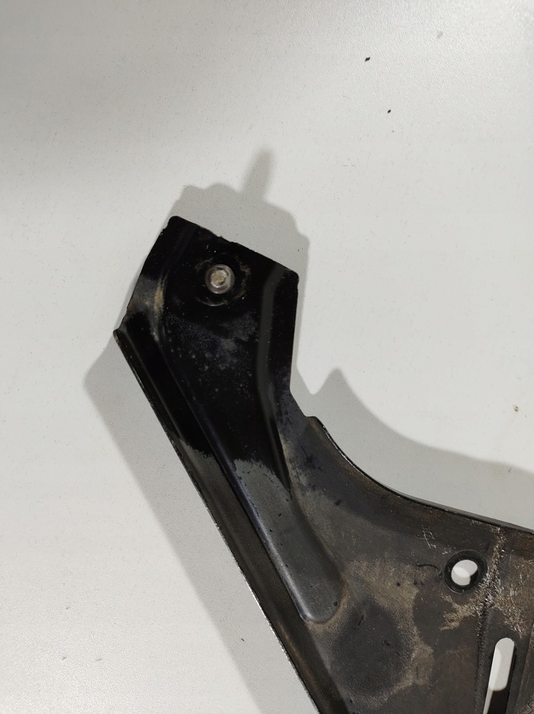 фото №5, Infiniti q50 13- кронштейн кронштейн подрамник правая