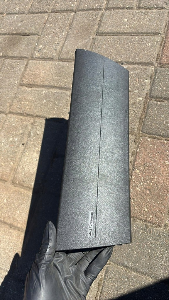 Купити Подушка повітряна пасажира подушка безпеки правий перед fiat punto 2