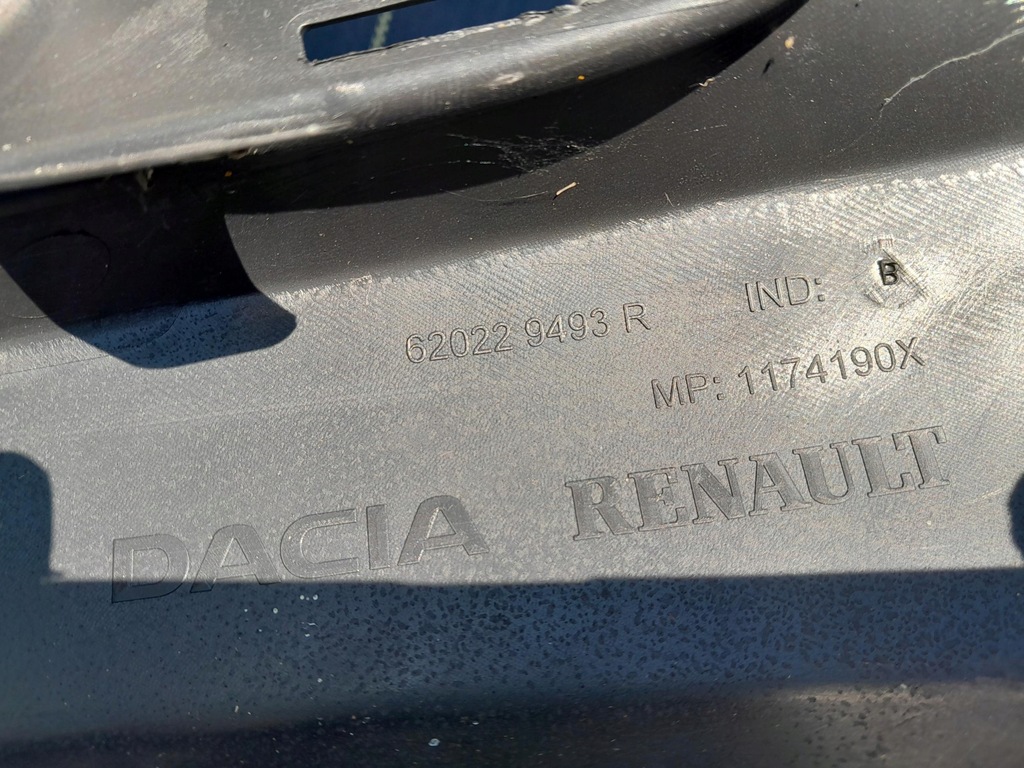 фото №9, Dacia sandero stepawy ii 12-17 бампер перед передній oryg