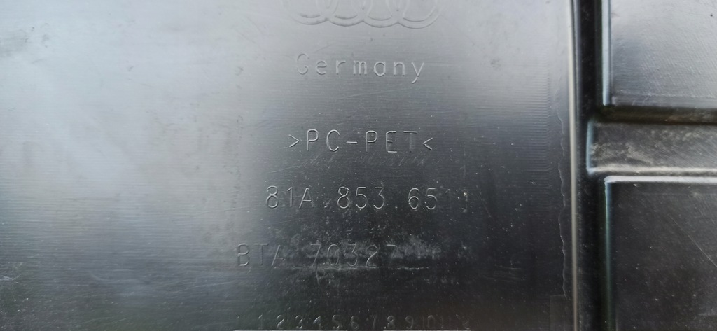 фото №16, Audi q2 2016- решітка радіатора решітка радіатора 81a853651