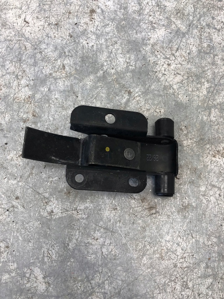 фото №3, Ограничитель дверь renault master 824300321r