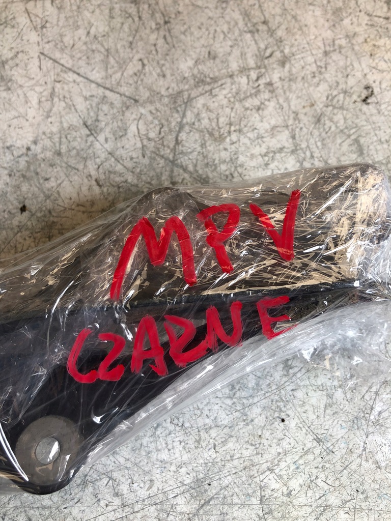 фото №3, Mazda mpv петлі капот чорні