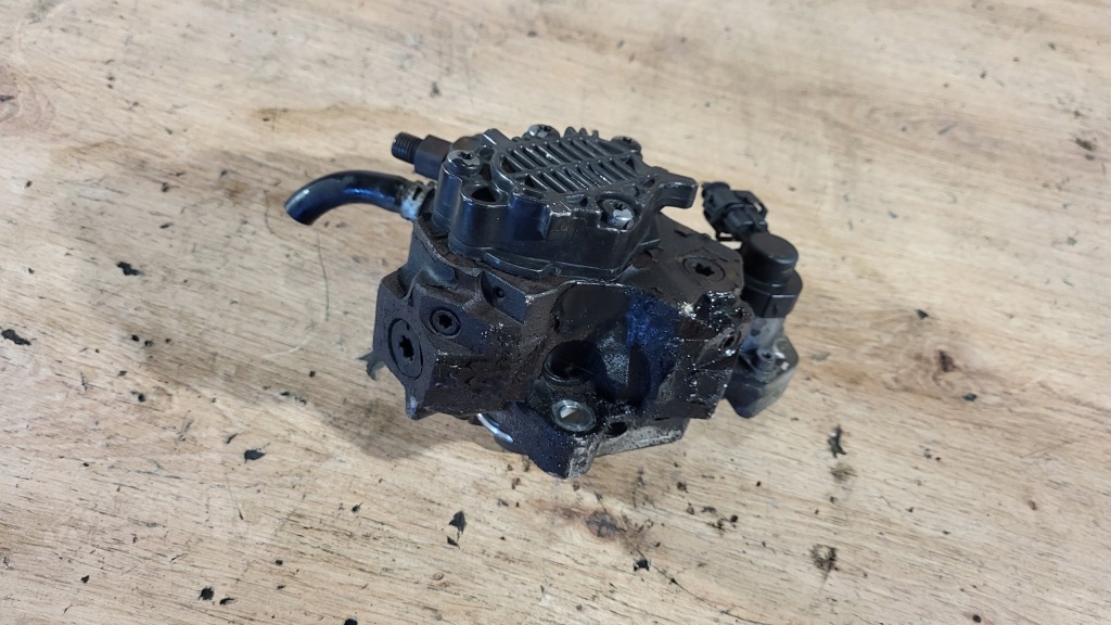 Насос впрыскная honda civic viii 8 ufo 2,2 i-ctdi 0445010141 Цена