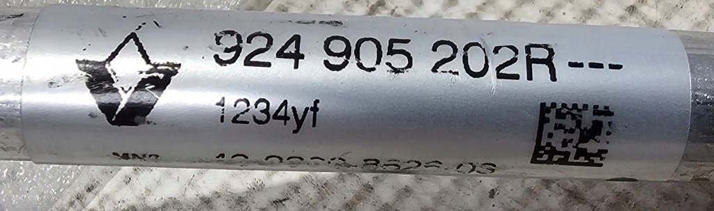 Новый org шланг пабтрубок  трубка кондиционера renault arkana 1.2 tce 924905202r Цена