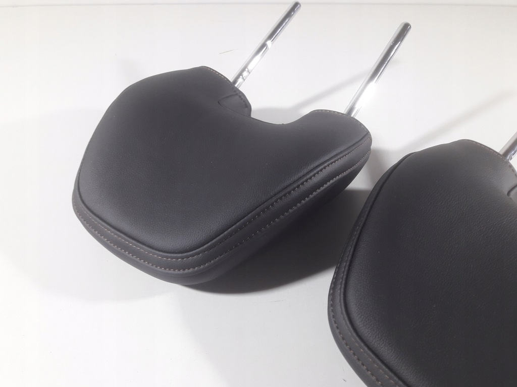 фото №16, Volvo v40 12- подголовник сиденье