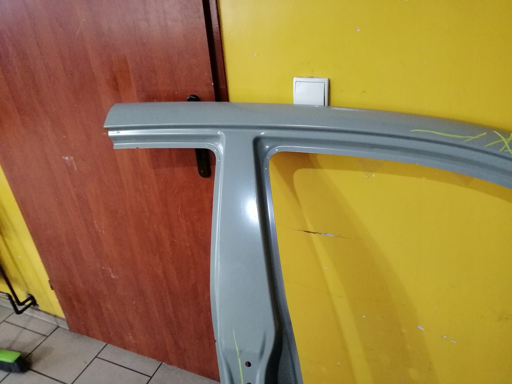 фото №4, Hyundai i20 ii поріг правий