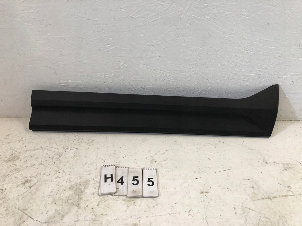 фото №1, Volvo xc40 молдинг дверь правый перед 17-24